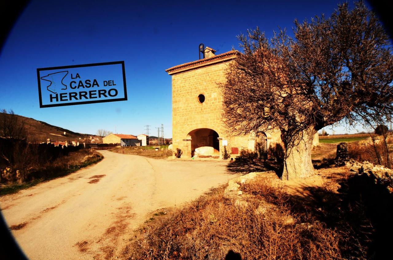 La Casa Del Herrero El Poyo Bagian luar foto