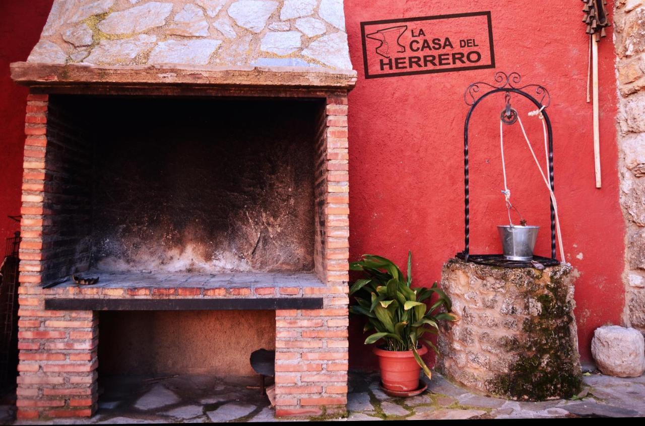 La Casa Del Herrero El Poyo Bagian luar foto