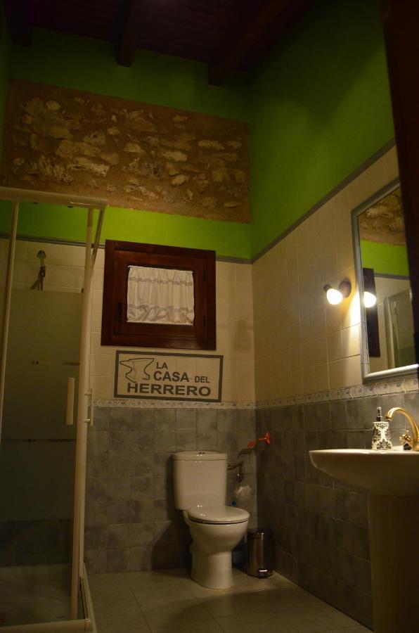 La Casa Del Herrero El Poyo Bagian luar foto